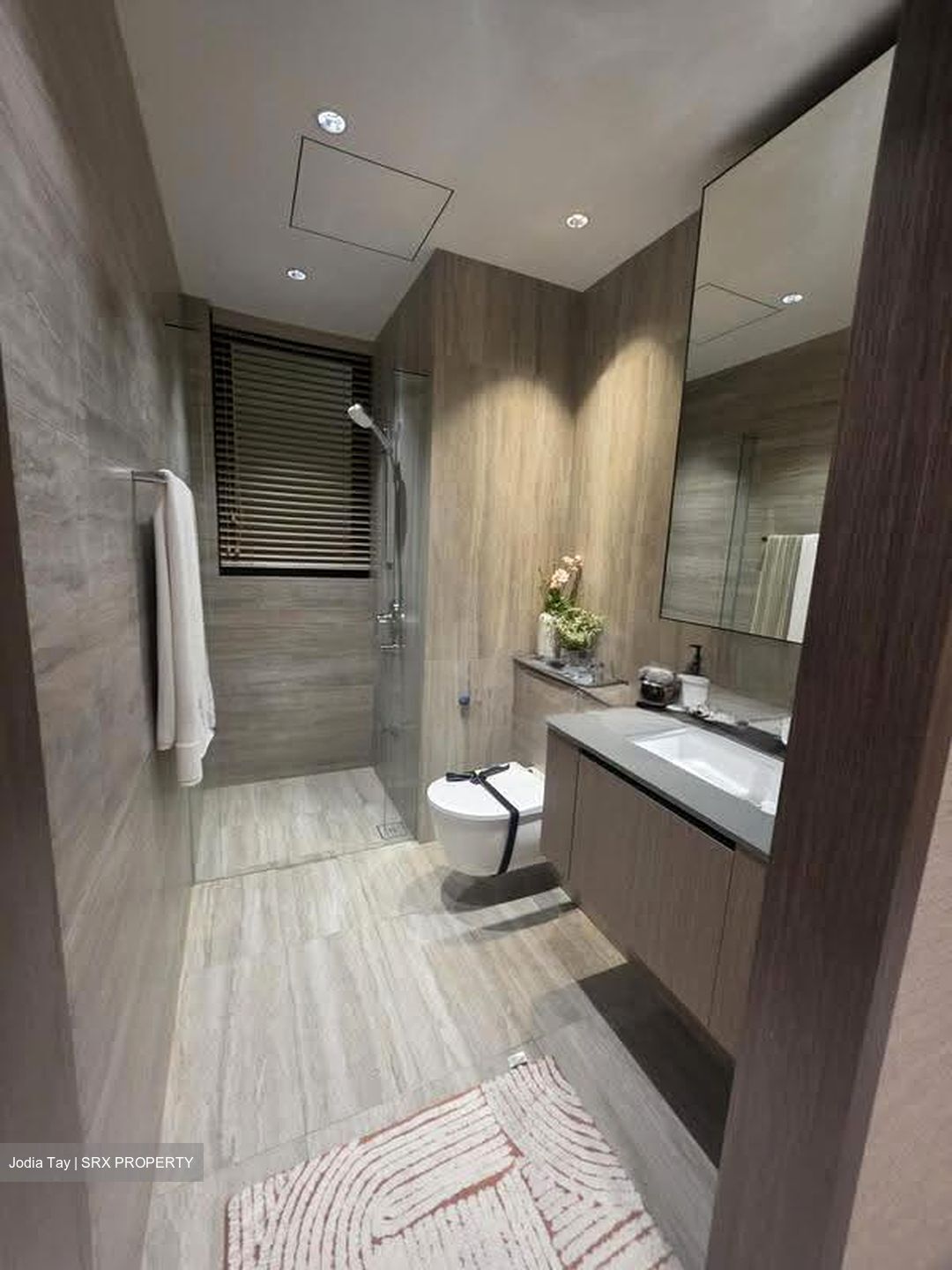 Yuan Ching Road (D22), Condominium #607981181